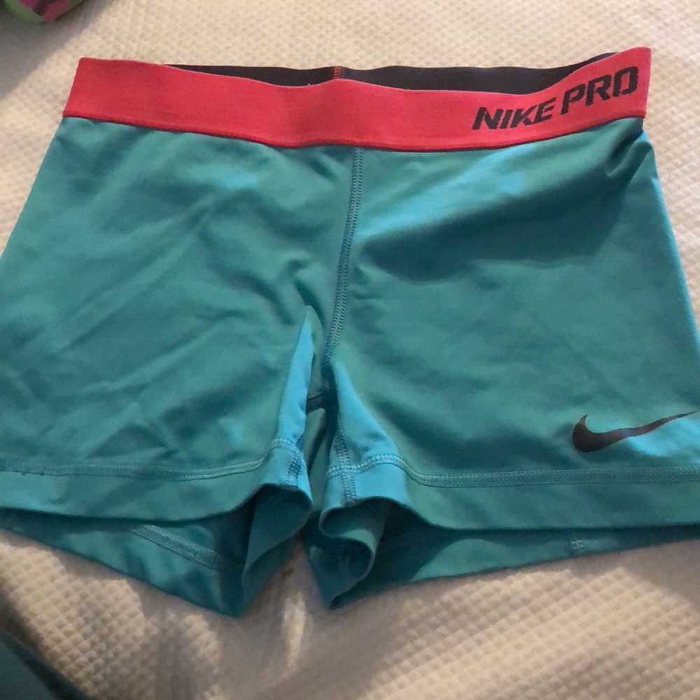 Nike pro spandex shorts